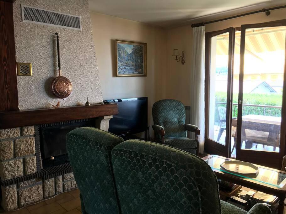 Comme Chez Mamie, Maison Entiere 1-6 Personnes Alby-sur-Cheran Ngoại thất bức ảnh